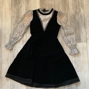 Vintage Grunge Gothic Velvet Black & White lace Long Sleeve Mini Dress